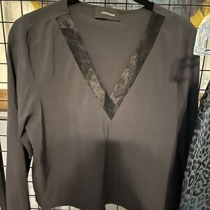 Lanston Sport Black V-Neck Blouse